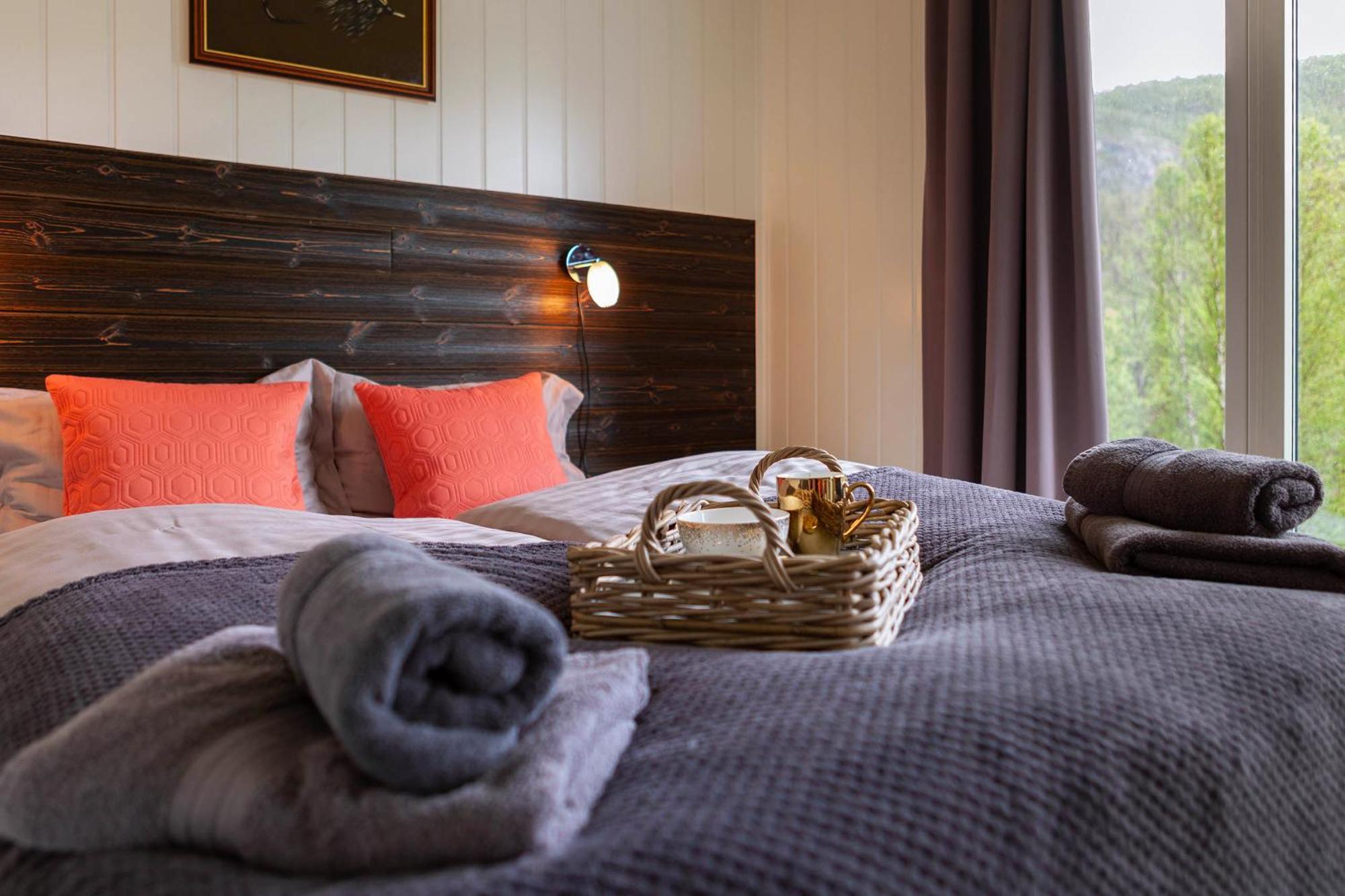 Reisa Lodge Storslett Стая снимка