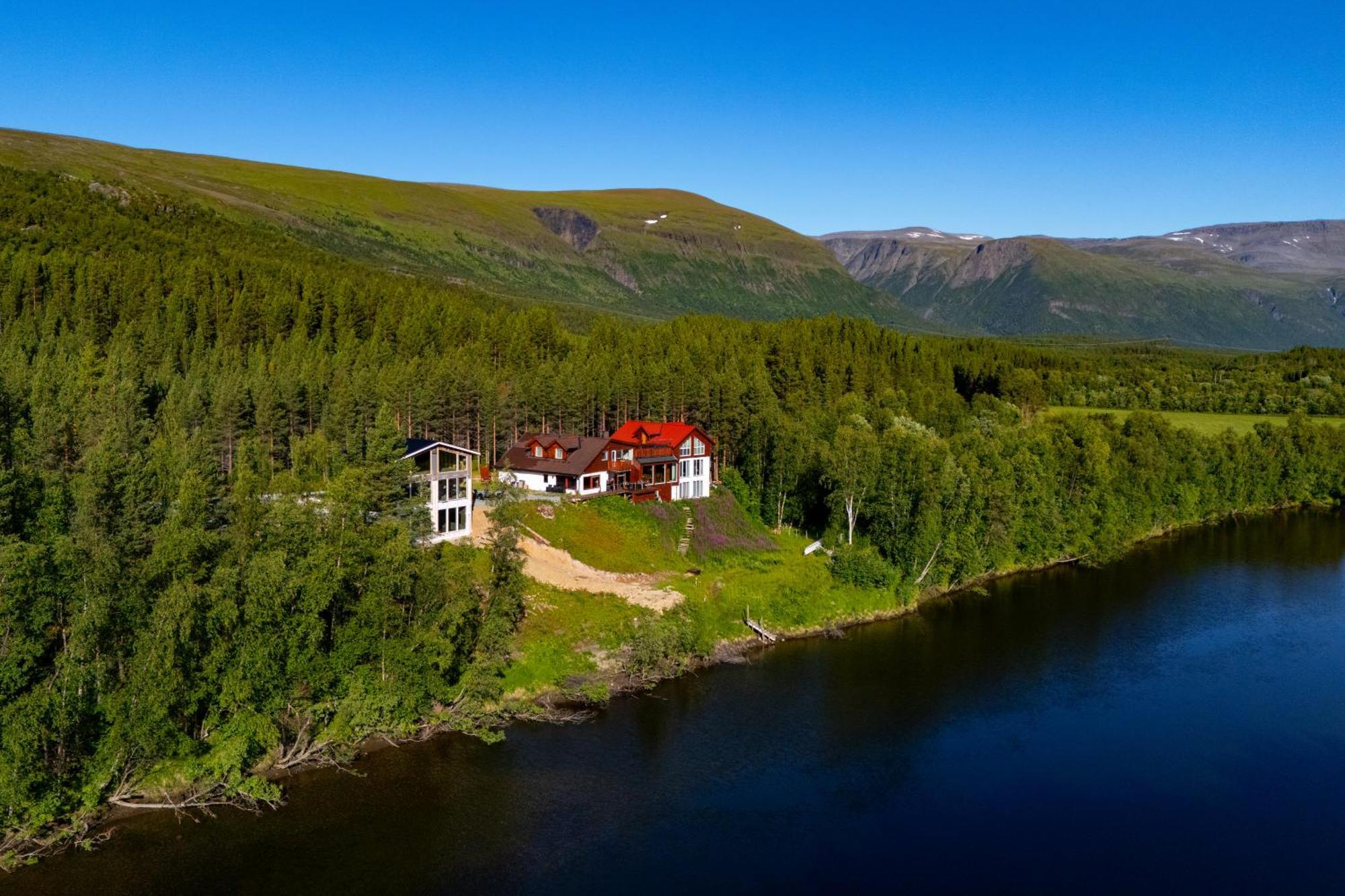 Reisa Lodge Storslett Екстериор снимка